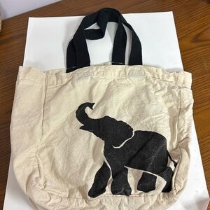 Tote bag with elephant on both sides